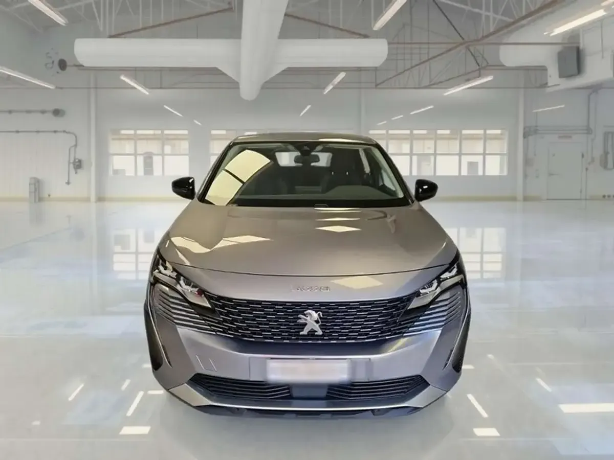 Usata Peugeot 3008 Active 131 CV (96 kW) 2021 Grigio SUV