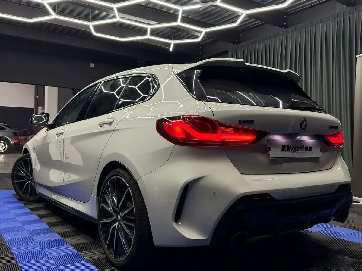 Usata BMW M135 306 CV (225 kW) 2020 Bianco Utilitaria