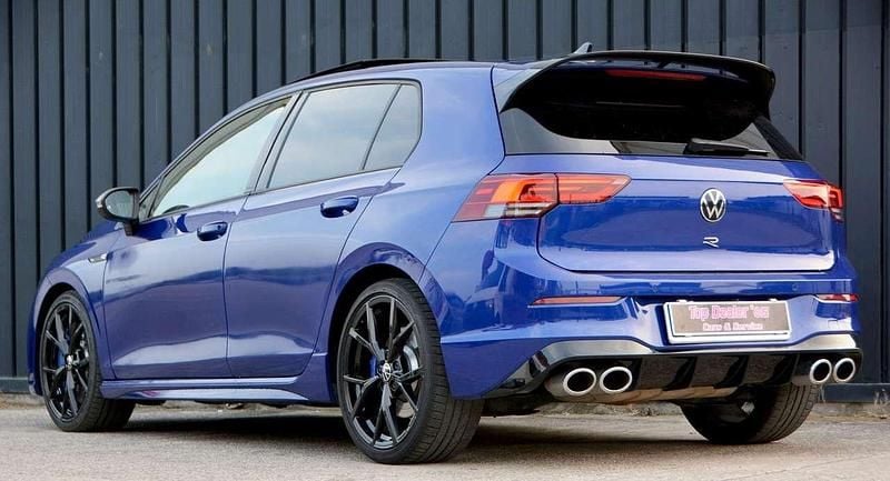 Usata VW Golf VIII R 320 CV (235 kW) 2022 Blu/azzurro Berlina