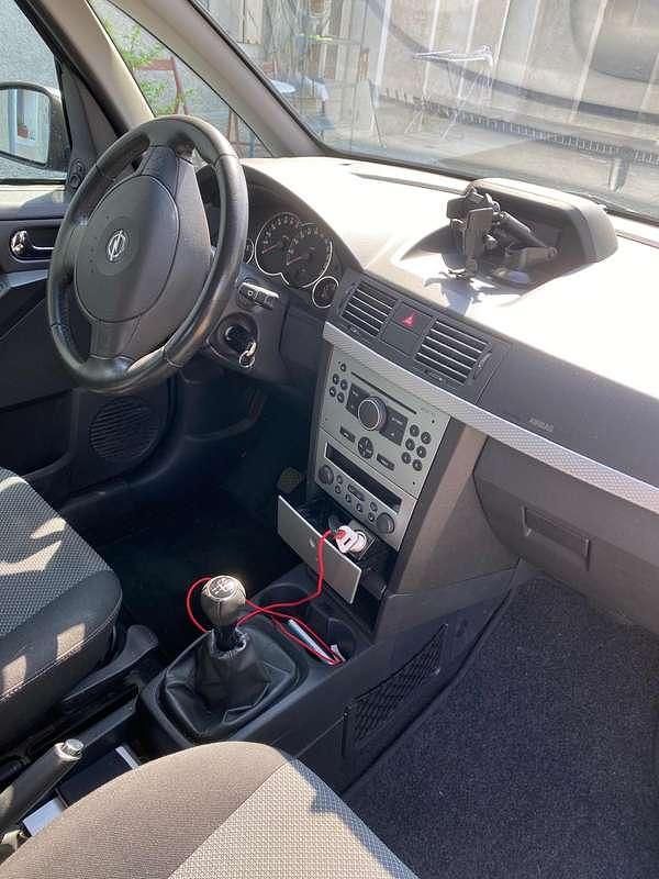 Usata Opel Meriva Enjoy 90 CV (66 kW) 2010 Monovolume