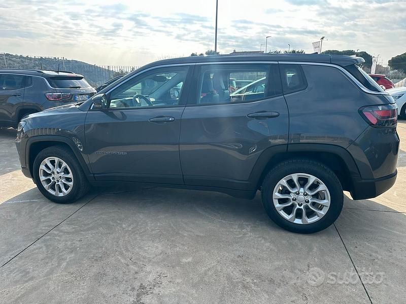 Usata Jeep Compass 130 CV (95 kW) 2021 Grigio SUV