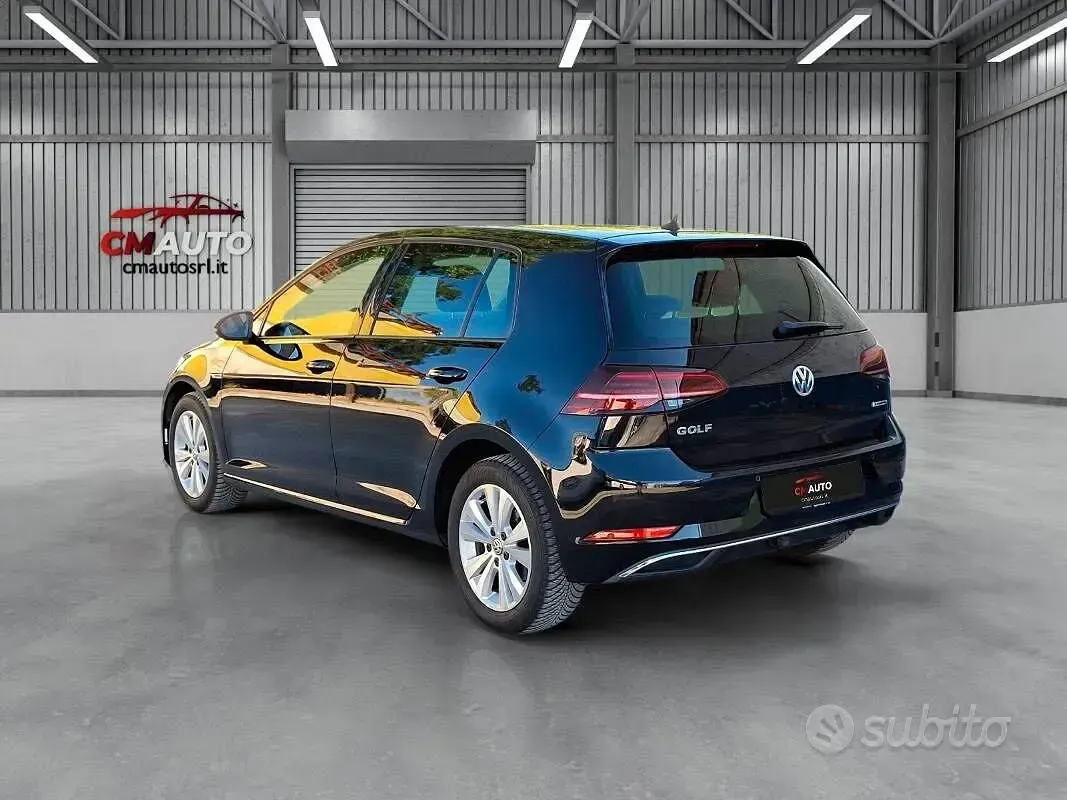 Usata VW Golf VII Highline 130 CV (95 kW) 2019 Berlina