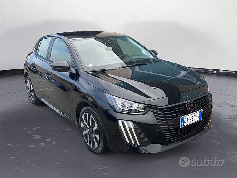 Begagnad Peugeot 208 Active 75 HK (55 kW) 2024 Svart Halvkombi