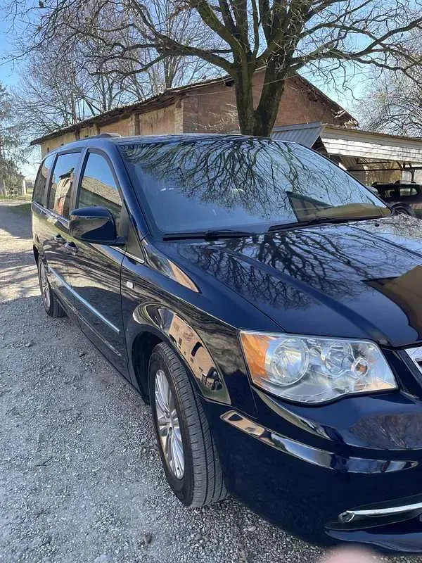 Usata Lancia Voyager Gold 163 CV (119 kW) 2012 Monovolume