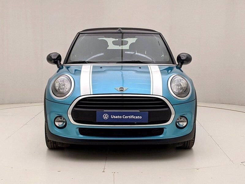 Usata Mini One Cabriolet Hype 102 CV (75 kW) 2019 Blu/azzurro Cabrio