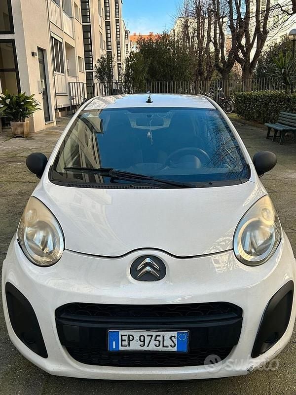 Usata Citroën C1 68 CV (50 kW) 2013 Bianco Utilitaria
