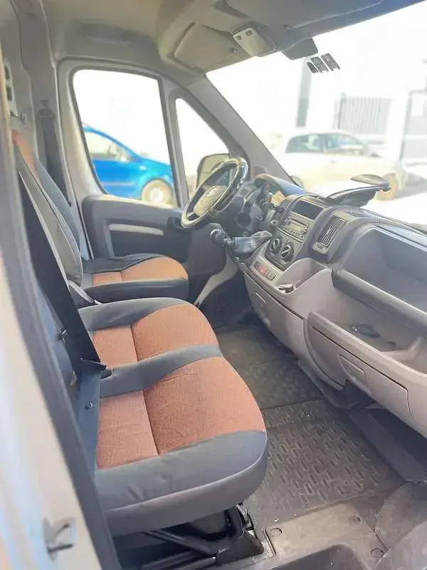 Usata Fiat Ducato 111 CV (81 kW) 2006 Furgone