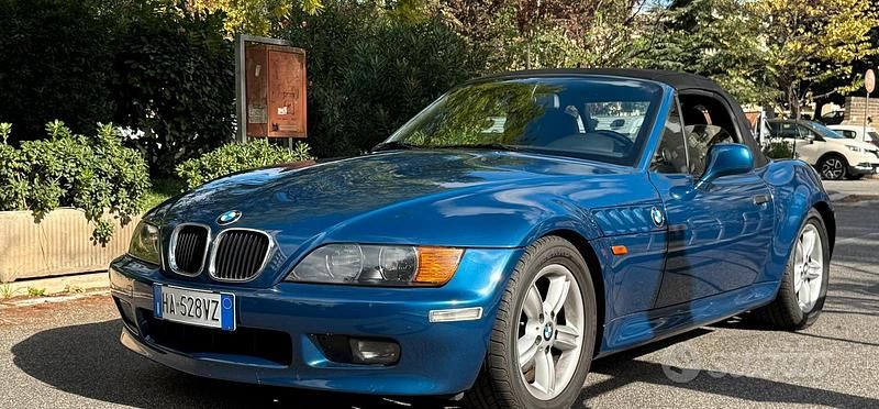 Blu Usata 2001 BMW Z3 Cabrio | 16.500 € (Buon prezzo) - Immagine 1/4