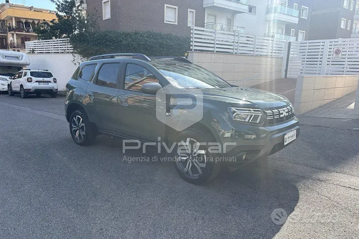 Usata Dacia Duster Journey 101 CV (74 kW) 2023 Verde SUV