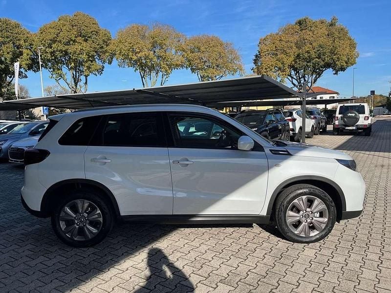 Nuova Suzuki Vitara Cool 129 CV (94 kW) 2025 Bianco SUV