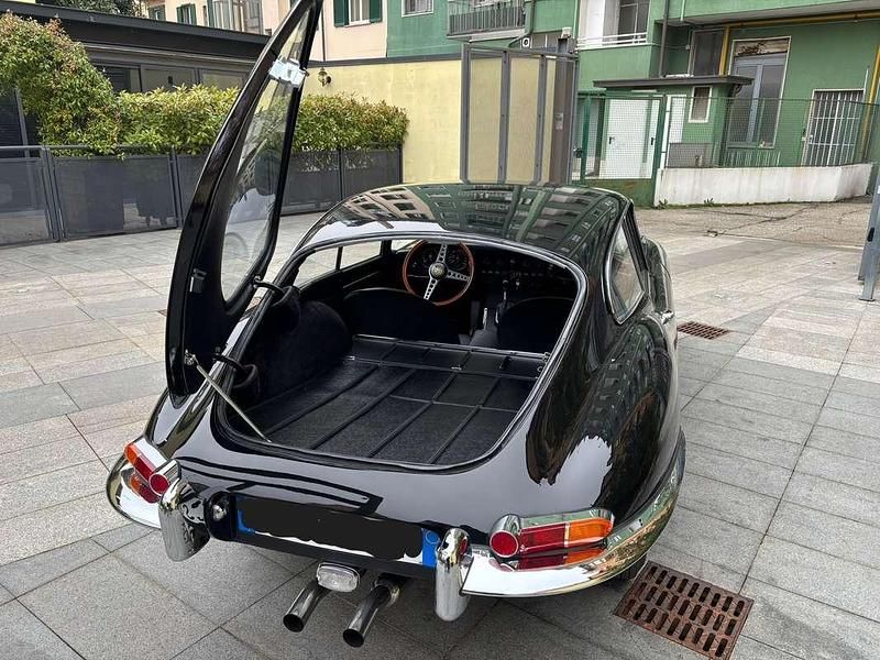 Usata Jaguar E-Type 265 CV (194 kW) 1964 Nero Coupé