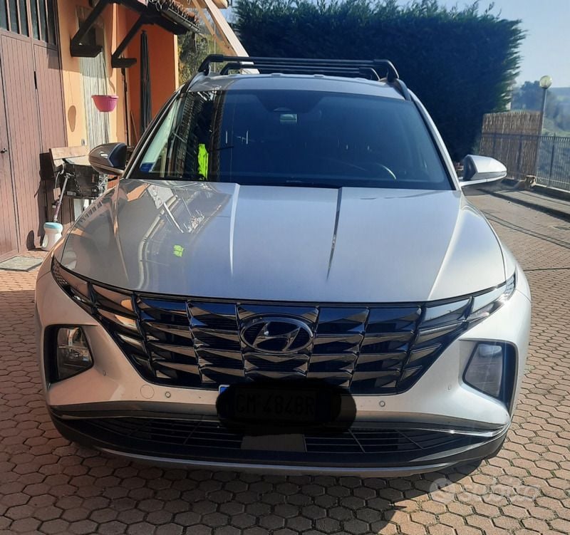 Usata Hyundai Tucson 180 CV (132 kW) 2022 Grigio SUV