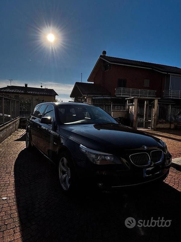 Nero Usata 2009 BMW 530 Station wagon | 5800 € - Immagine 1/4