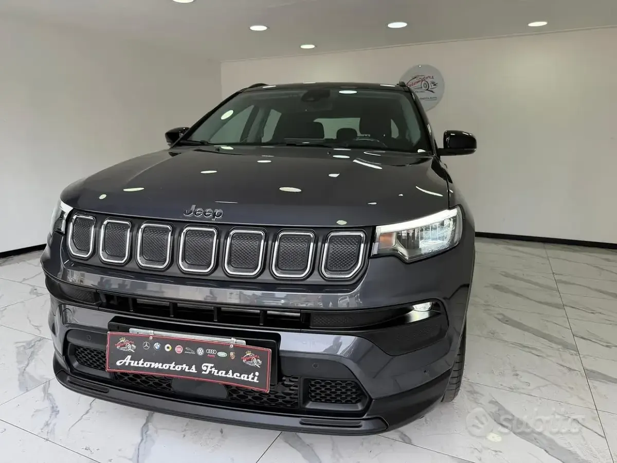 Usata Jeep Compass 131 CV (96 kW) 2024 Grigio SUV