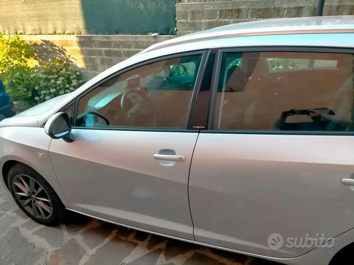 Usata Seat Ibiza ST 75 CV (55 kW) 2015 Grigio Station wagon