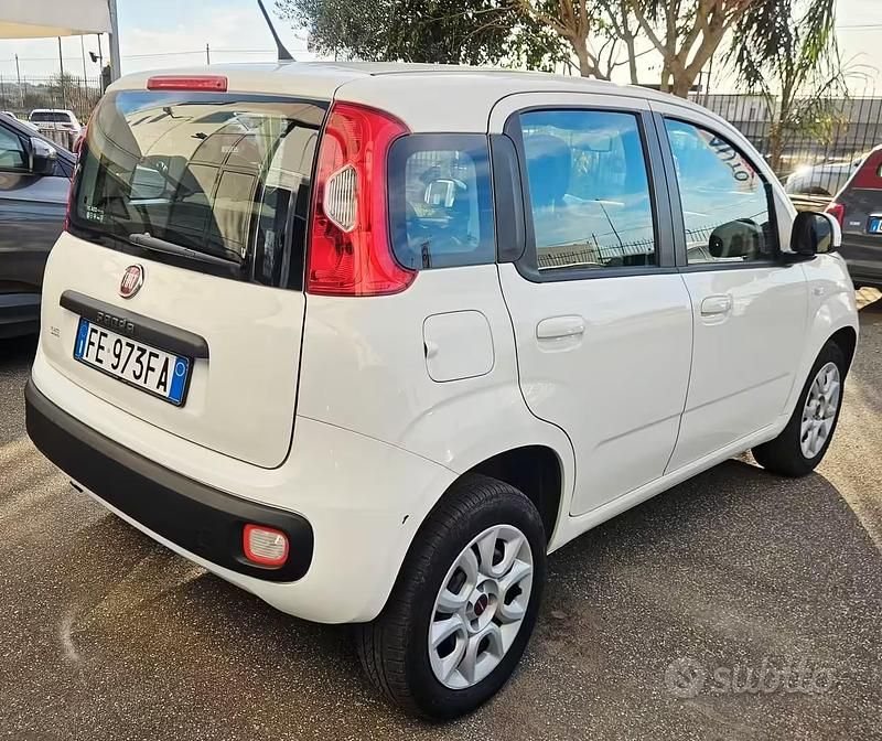 Usata Fiat Panda Lounge 86 CV (63 kW) 2016 Bianco Utilitaria