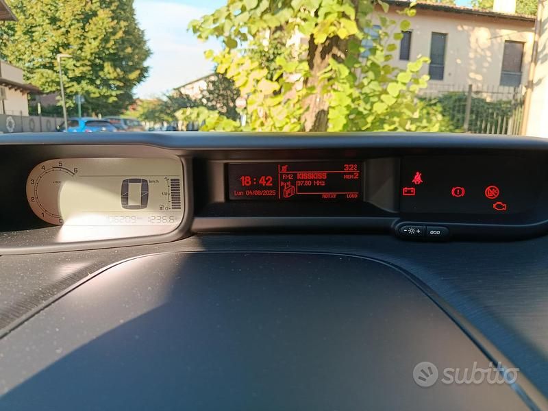 Usata Citroën C3 Picasso 92 CV (67 kW) 2015 Grigio Monovolume