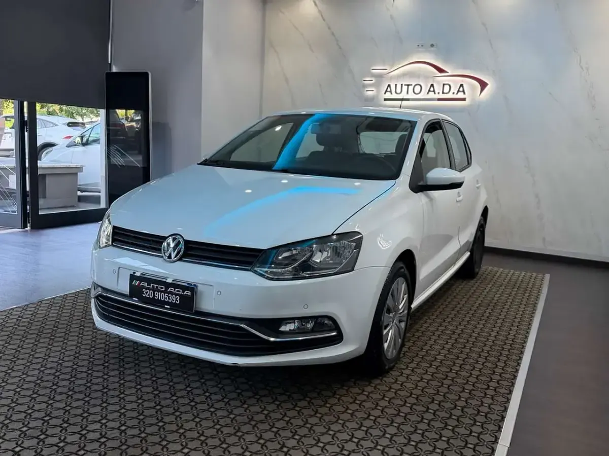 Usata VW Polo Comfortline 90 CV (66 kW) 2016 Bianco Berlina