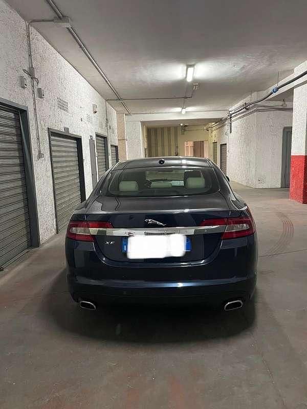 Usata Jaguar XF Premium Luxury 275 CV (202 kW) 2010 Berlina