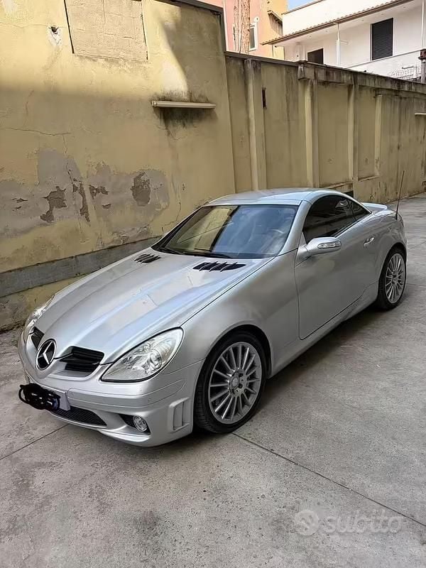 Usata Mercedes SLK55 AMG AMG 360 CV (264 kW) 2005 Cabrio