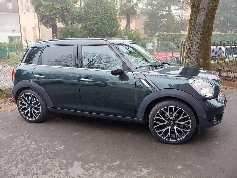 Verde Usata 2014 Mini Cooper SD Countryman SUV | 11.000 € (Cara) - Immagine 1/4