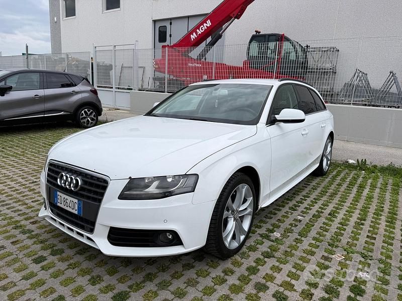 Usata Audi A4 Advanced 120 CV (88 kW) 2010 Bianco Station wagon