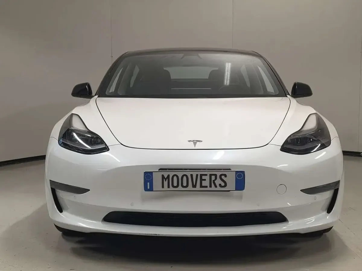 Usata Tesla Model 3 Long Range AWD 152 kW (208 CV) 2021 Bianca Berlina