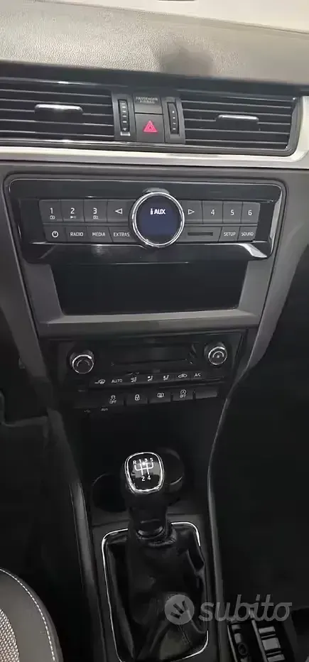 Usata Skoda Rapid 86 CV (63 kW) 2017 Grigio Utilitaria