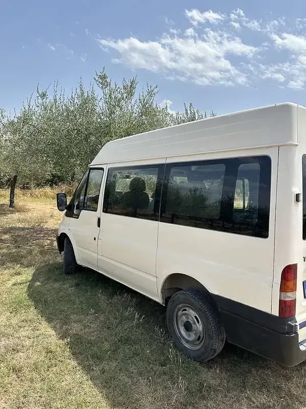 Usata Ford Transit 122 CV (89 kW) 2001 Furgone