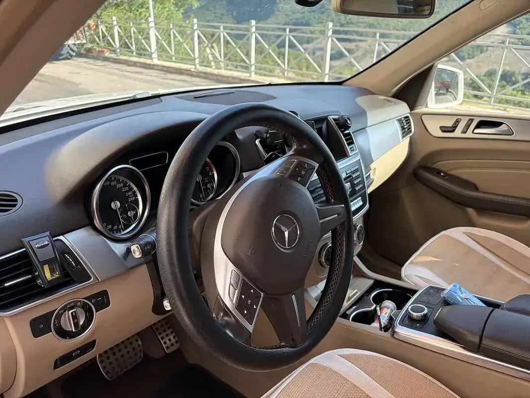 Usata Mercedes ML250 204 CV (150 kW) 2012 SUV