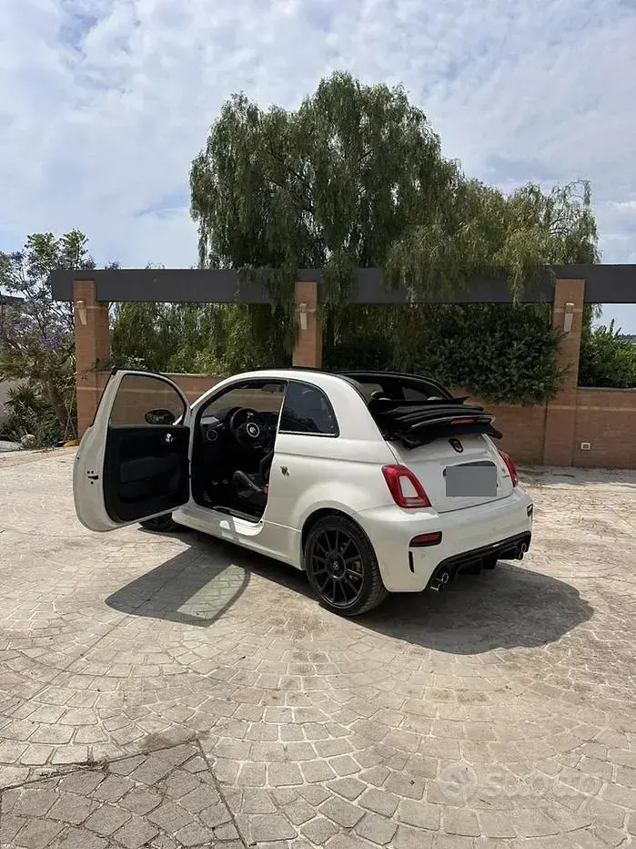 Usata Abarth 595 180 CV (132 kW) 2024 Bianco Cabrio