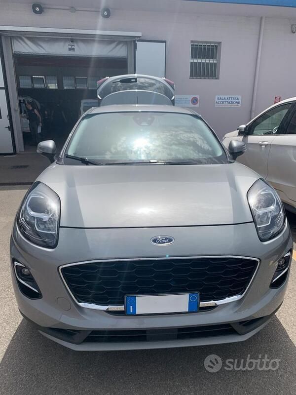 Usata Ford Puma 125 CV (91 kW) 2020 Grigio SUV