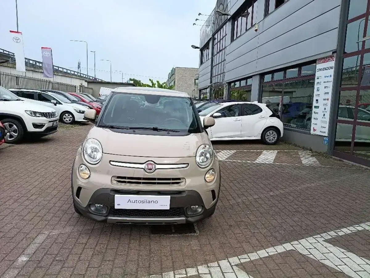 Usata Fiat 500L Trekking 105 CV (77 kW) 2015 Beige Monovolume