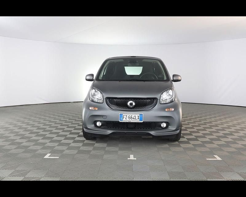 Usata Smart ForTwo Cabrio Superpassion 90 CV (66 kW) 2019 Grigio lava opaco Cabrio