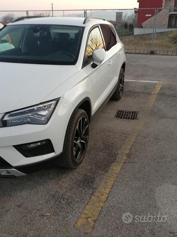 Usata Seat Ateca 116 CV (85 kW) 2019 Bianco SUV