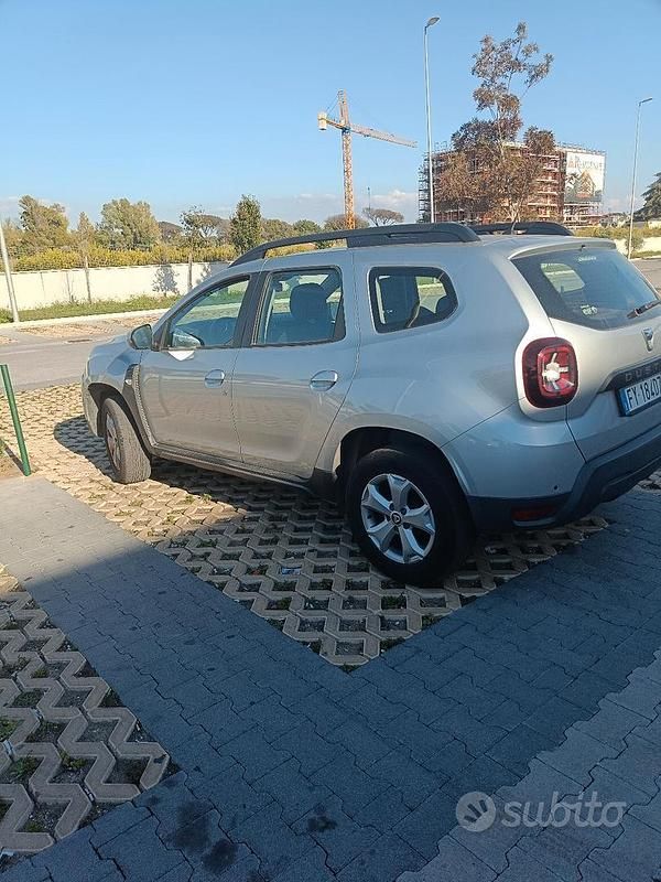 Usata Dacia Duster 131 CV (96 kW) 2019 Grigio SUV