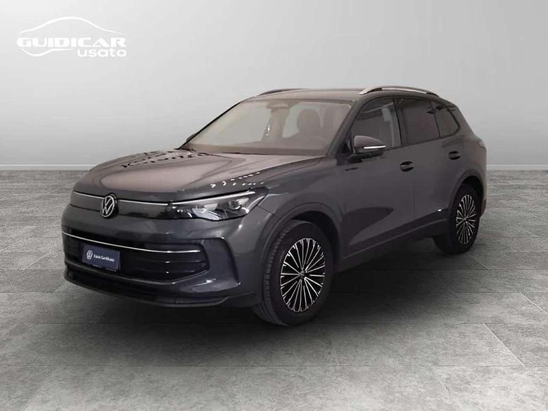Usata VW Tiguan Allspace Edition 150 CV (110 kW) 2024 Grigio SUV