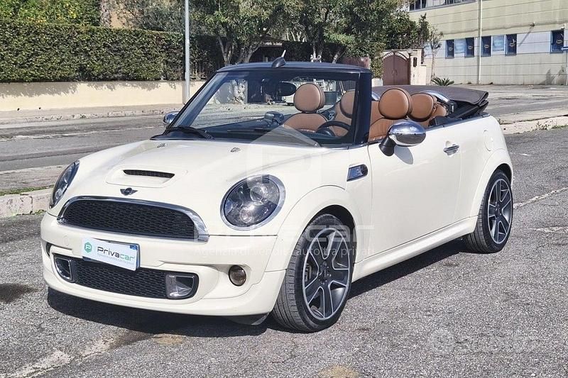 Usata Mini Cooper SD Cabriolet 143 CV (105 kW) 2014 Altro Cabrio