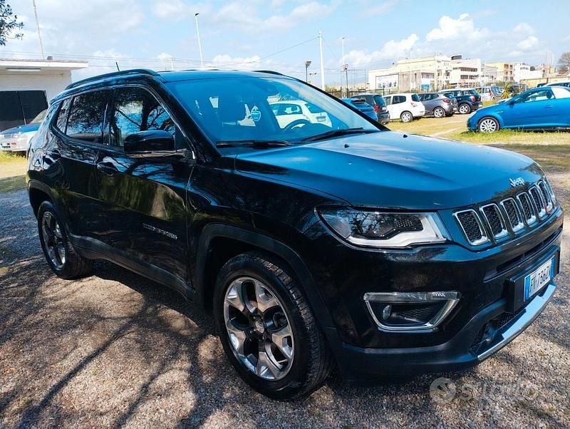 Usata Jeep Compass Limited 140 CV (102 kW) 2019 Nero SUV