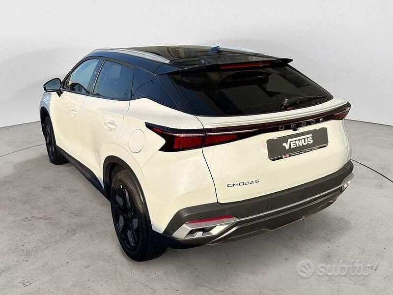 Nuova Omoda 5 147 CV (108 kW) 2025 Bianco SUV