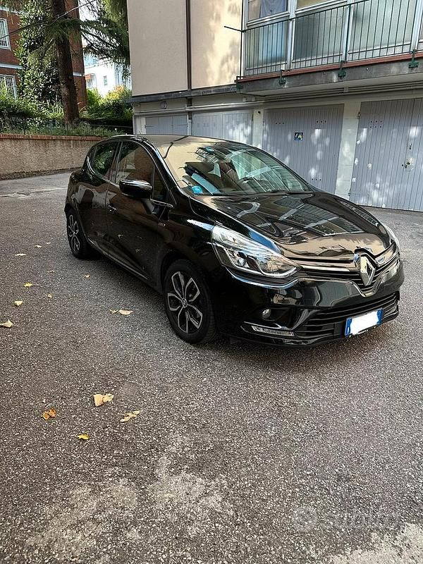 Usata Renault Clio GrandTour 75 CV (55 kW) 2018 Station wagon