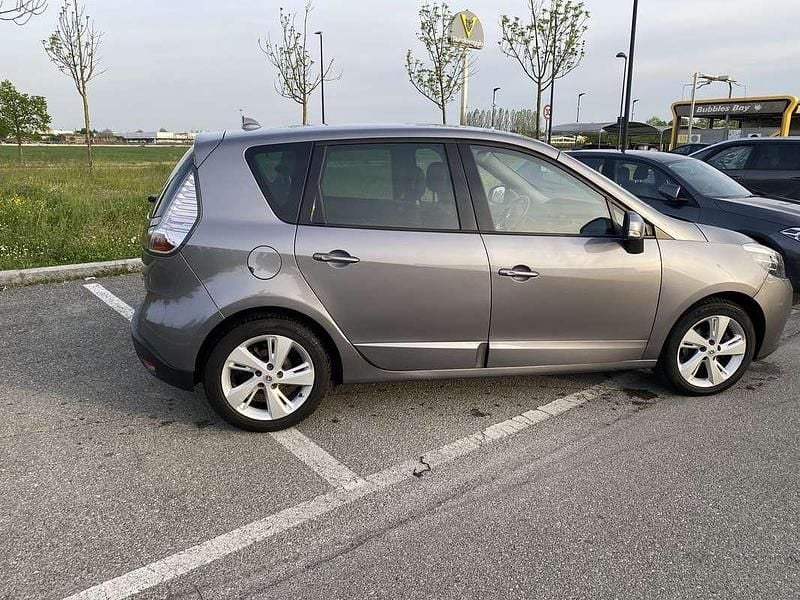 Usata Renault Scénic III 110 CV (80 kW) 2014 Monovolume