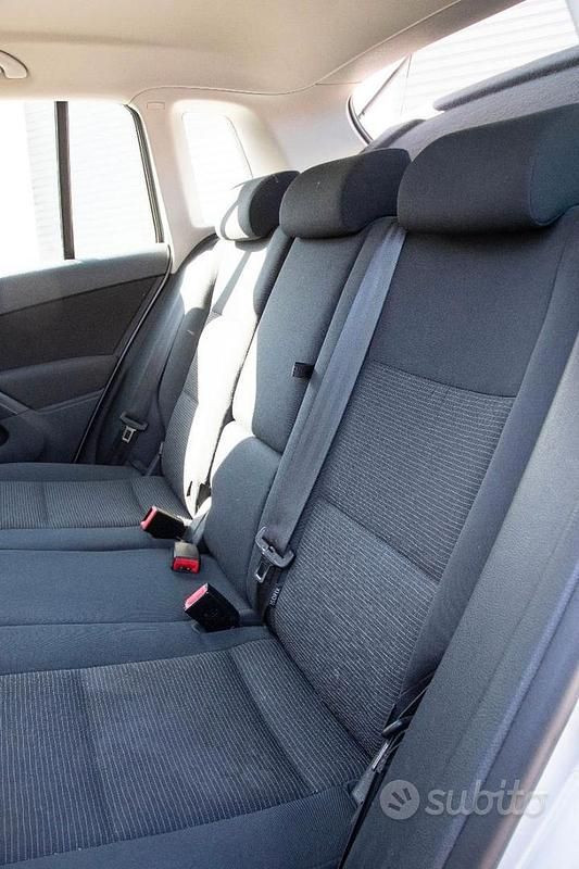 Usata VW Tiguan 140 CV (102 kW) 2012 Grigio SUV