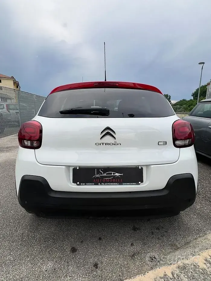 Usata Citroën C3 PureTech 82 CV (60 kW) 2017 Bianco Berlina