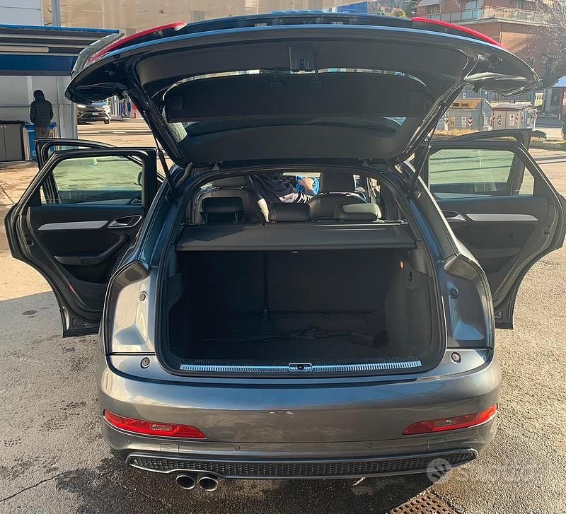 Usata Audi Q3 Advanced Plus 140 CV (102 kW) 2013 Grigio SUV