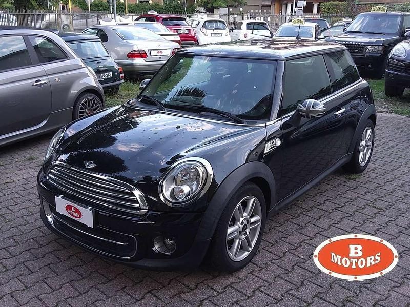 Nero Usata 2013 Mini Cooper D Due volumi | 5500 € (Buon prezzo) - Immagine 1/4