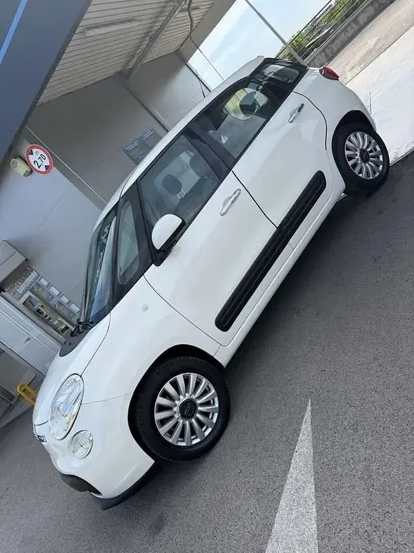 Usata Fiat 500L Lounge 95 CV (69 kW) 2017 Monovolume