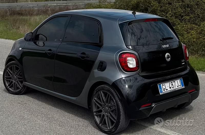 Usata Smart ForFour Brabus 2018 Utilitaria