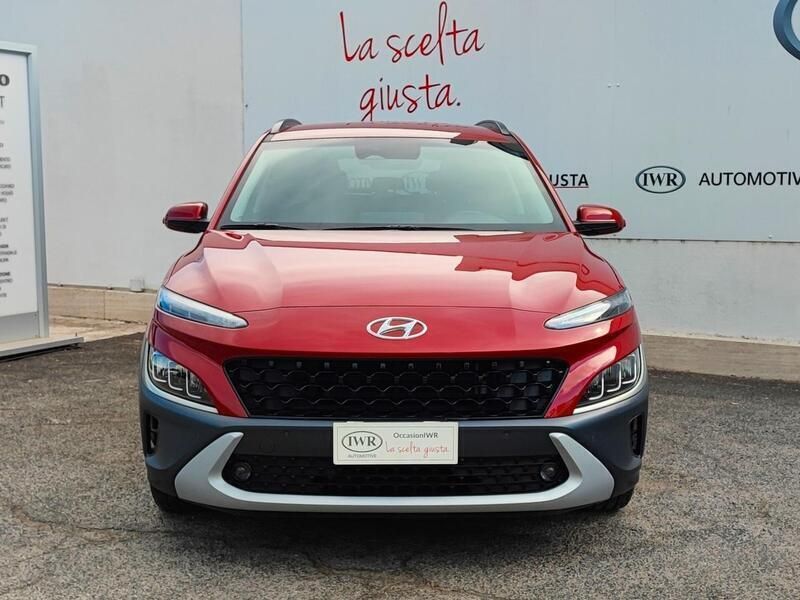 Usata Hyundai Kona 105 CV (77 kW) 2021 Rosso metallizzato SUV