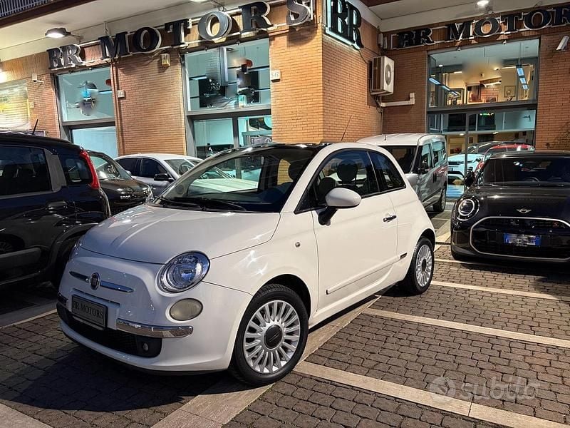 Bianco Usata 2007 Fiat 500 Lounge Tre volumi | 4480 € (Ottimo prezzo) - Immagine 1/4